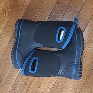 Rubber winter or rain boots, black size 1 kids